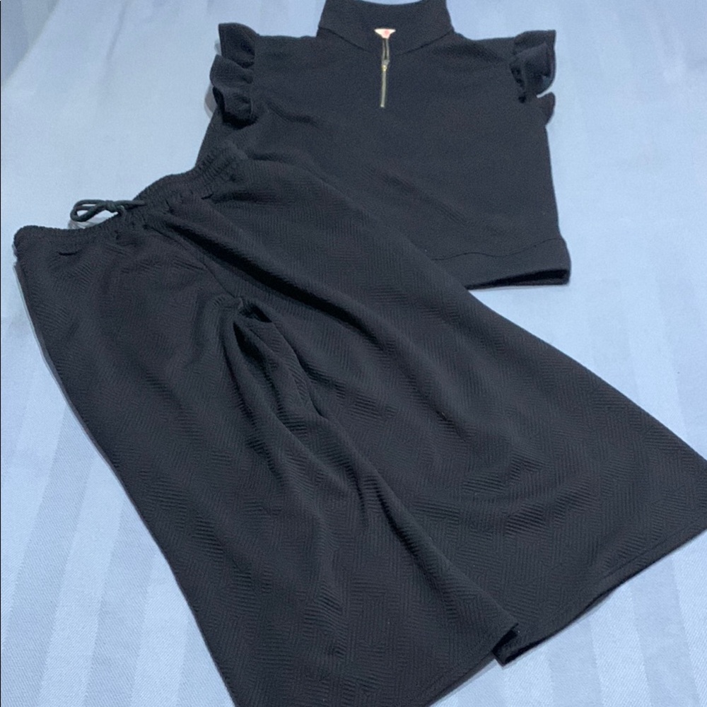 Apple Navy Jogger Set